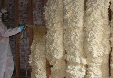 Types of Spray Foam in Willamette Valley